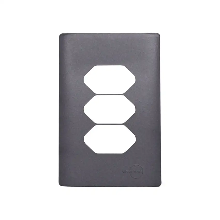 Placa 4X2 3 Tomadas Universais 2P+T + Suporte Preto Novara