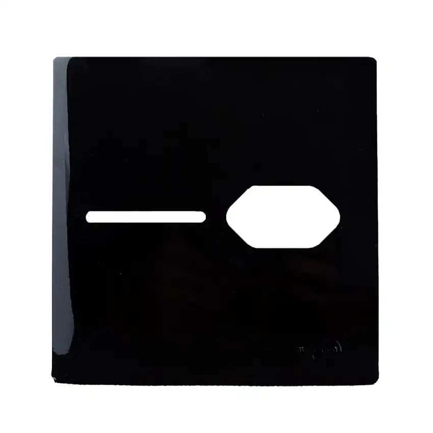 Placa 4X4 1 Interruptor + Tomada Universal 2P+T Preto Novara