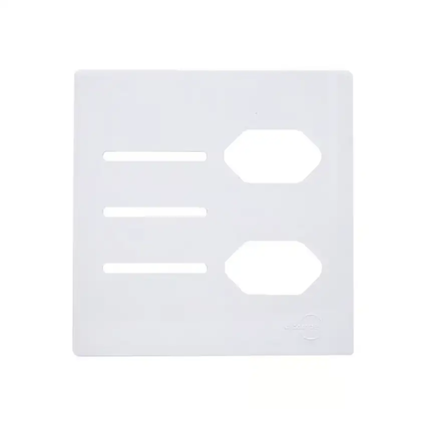 Placa 4X4 3 Interruptores + 2 Tomadas Universal 2P+T Novara
